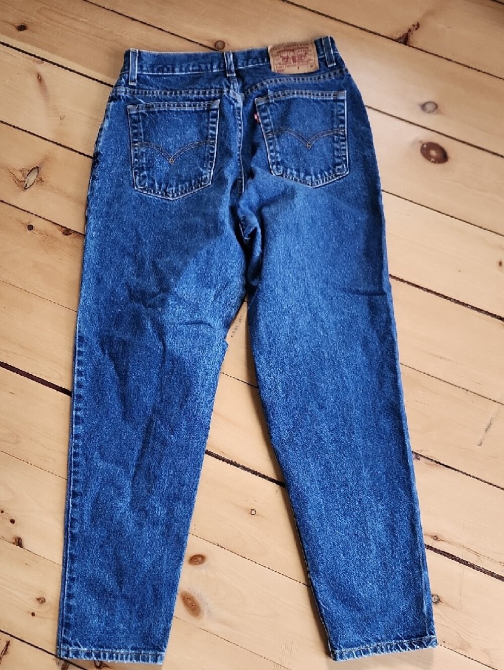 Levi's Men's Relaxed Straight Blue Denim Jeans - Picture 3 of 5